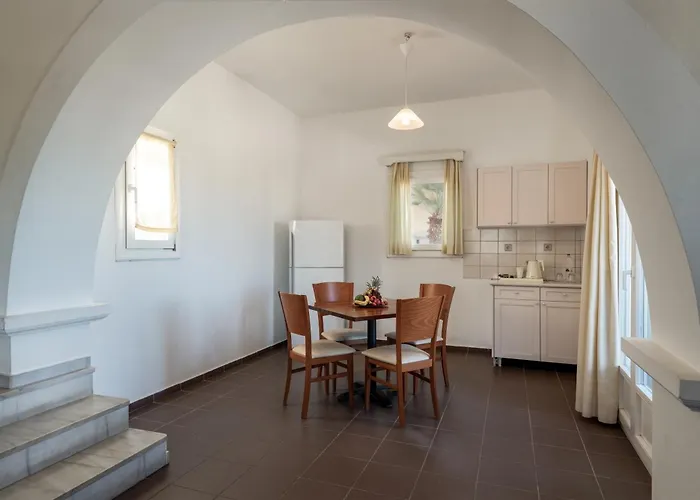 Курортний комплекс Annabelle